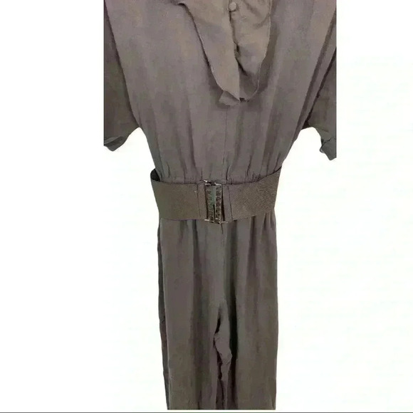 🆕NWT Lucy Paris brown jumpsuit w/ belt & r… - Picture 6 of 7